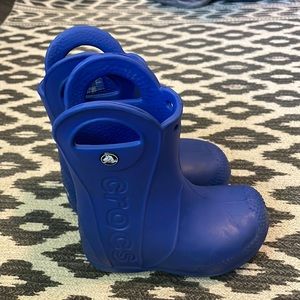 Super lightweight Croc toddler boots